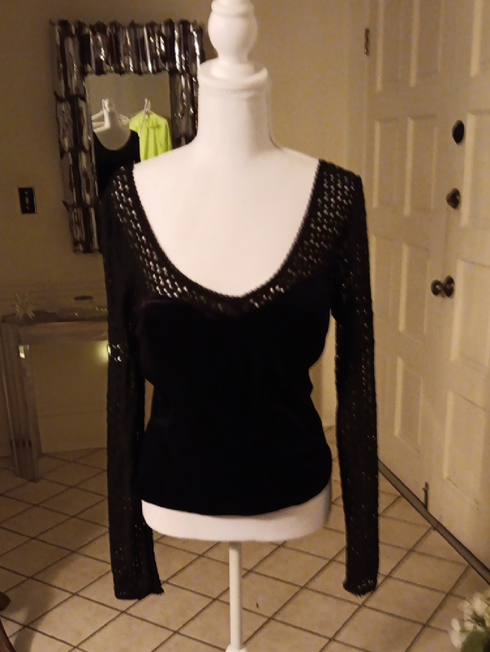 Moda International Black Long-Sleeve Lace Scoop Neck Top